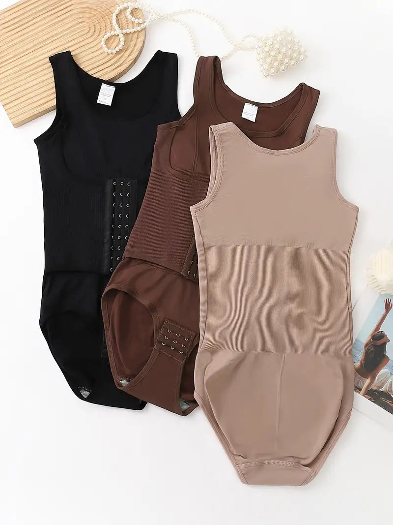 Body modelant avec ceinture gainante