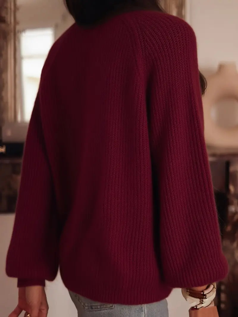 Gilet col rond tricoté avec bouton stylisé