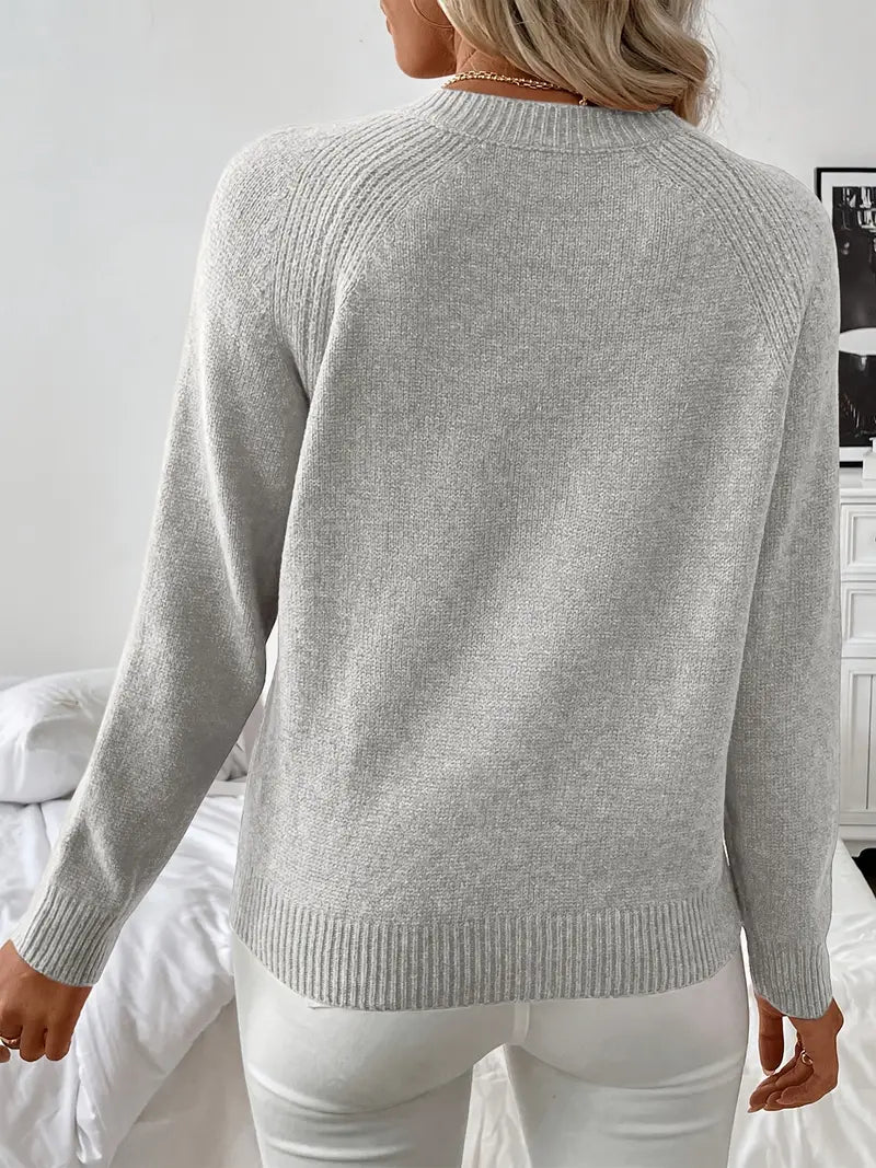 Pull Épaule Asymétrique avec Boutonnage