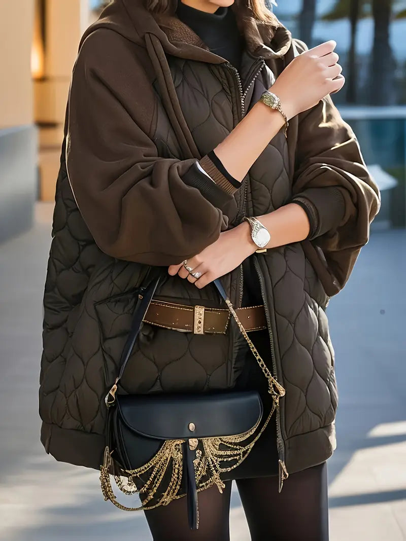 Manteau matelassé à capuche et cordon de serrage