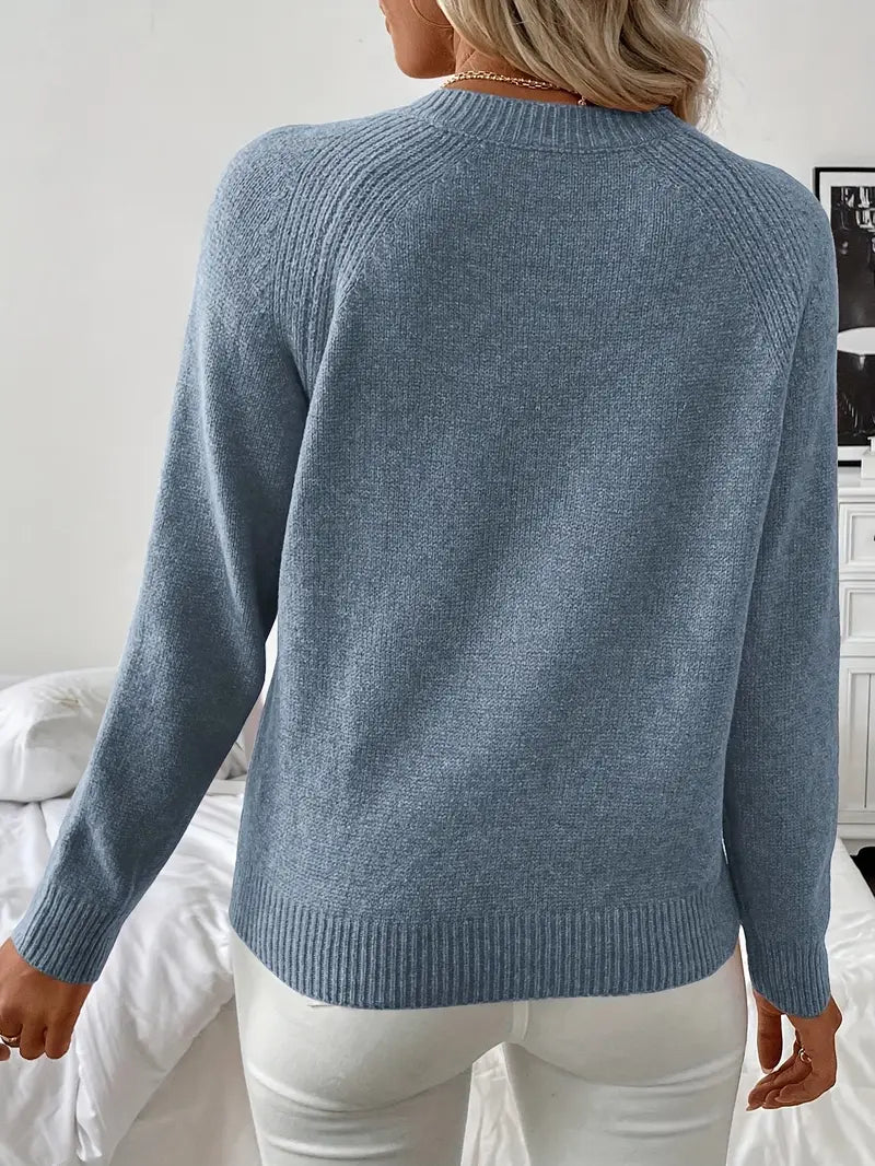 Pull Épaule Asymétrique avec Boutonnage