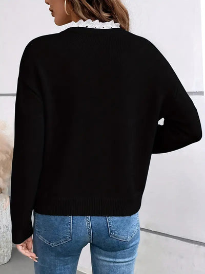 Pull ample col décolleté dentelle