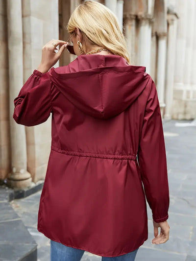 Veste légère à capuche mi-longue