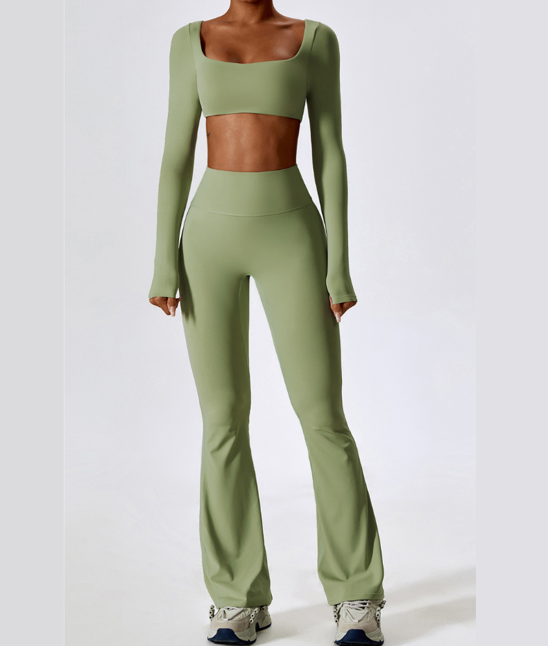 Conjunto de ioga com calças largas de manga comprida