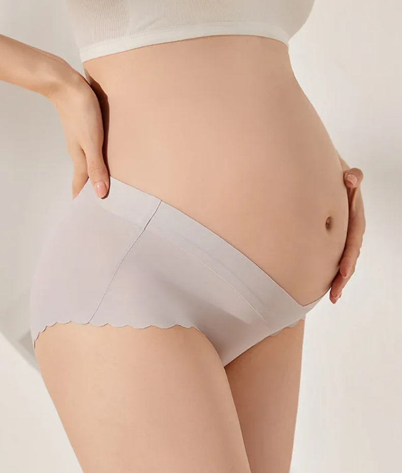 Culotte taille basse forme V