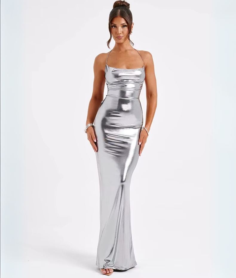 Robe longue moulante dos nu croisée