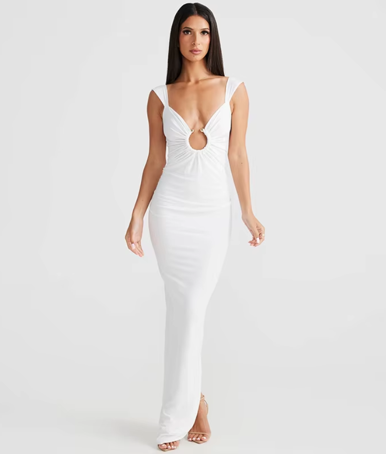 Robe longue décolleté dos nu bijoux