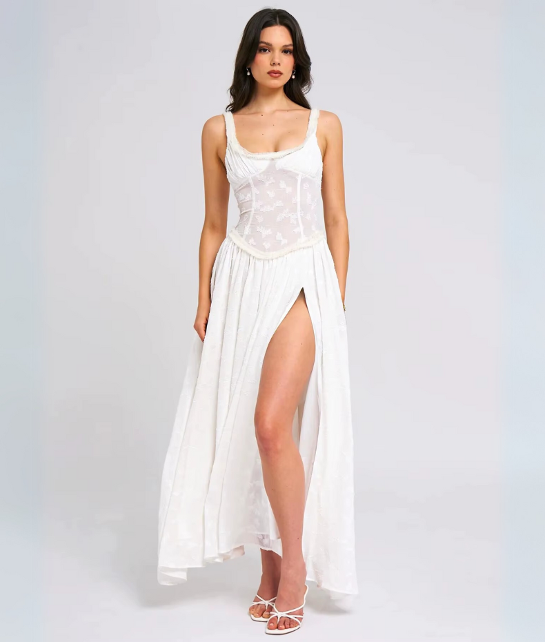 Robe légère en dentelle