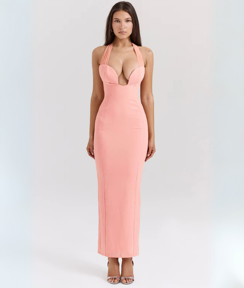 Robe de cocktail décolleté ouvert