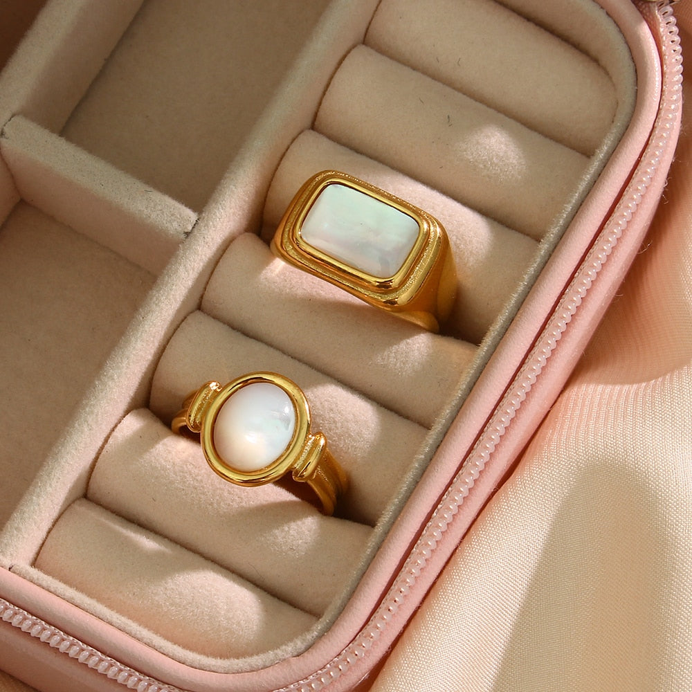 Anel de madrepérola em pedra natural