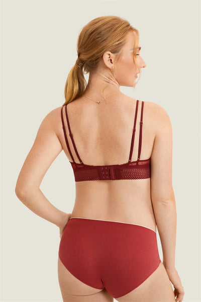 Soutien-gorge d'allaitement en dentelle légèrement rembourrée