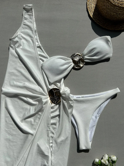 Maillot de bain trois pieces boucle dorée