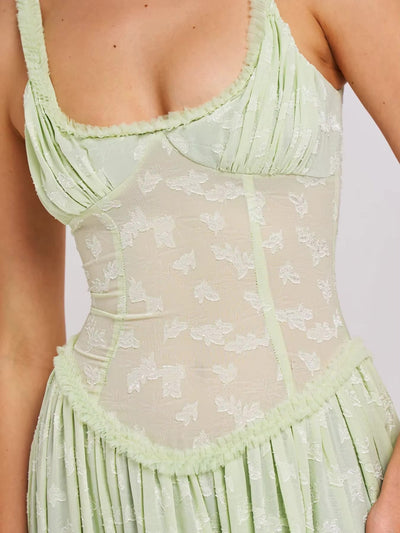 Robe légère en dentelle