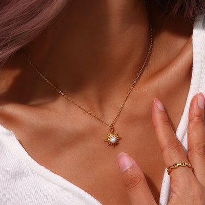 Collier étoile porte-bonheur plaqué or