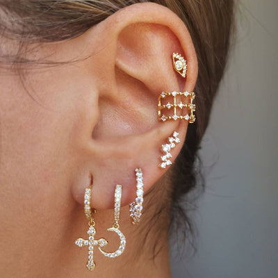 Anneaux d'oreilles brillants Iris