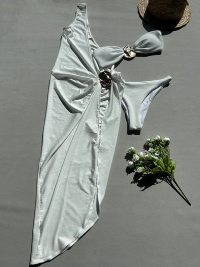 Maillot de bain trois pieces boucle dorée