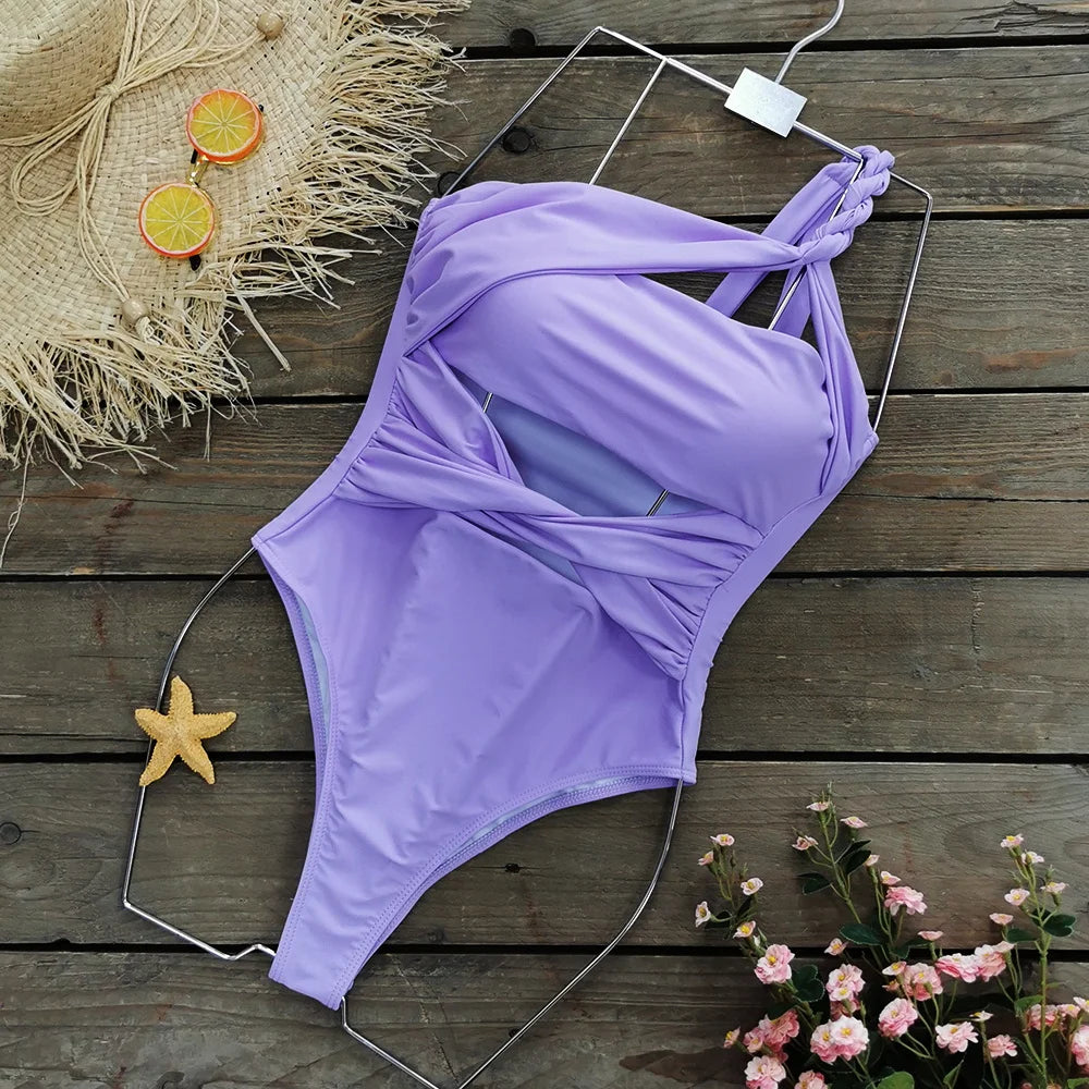 Maillot de bain torsadé une bretelle