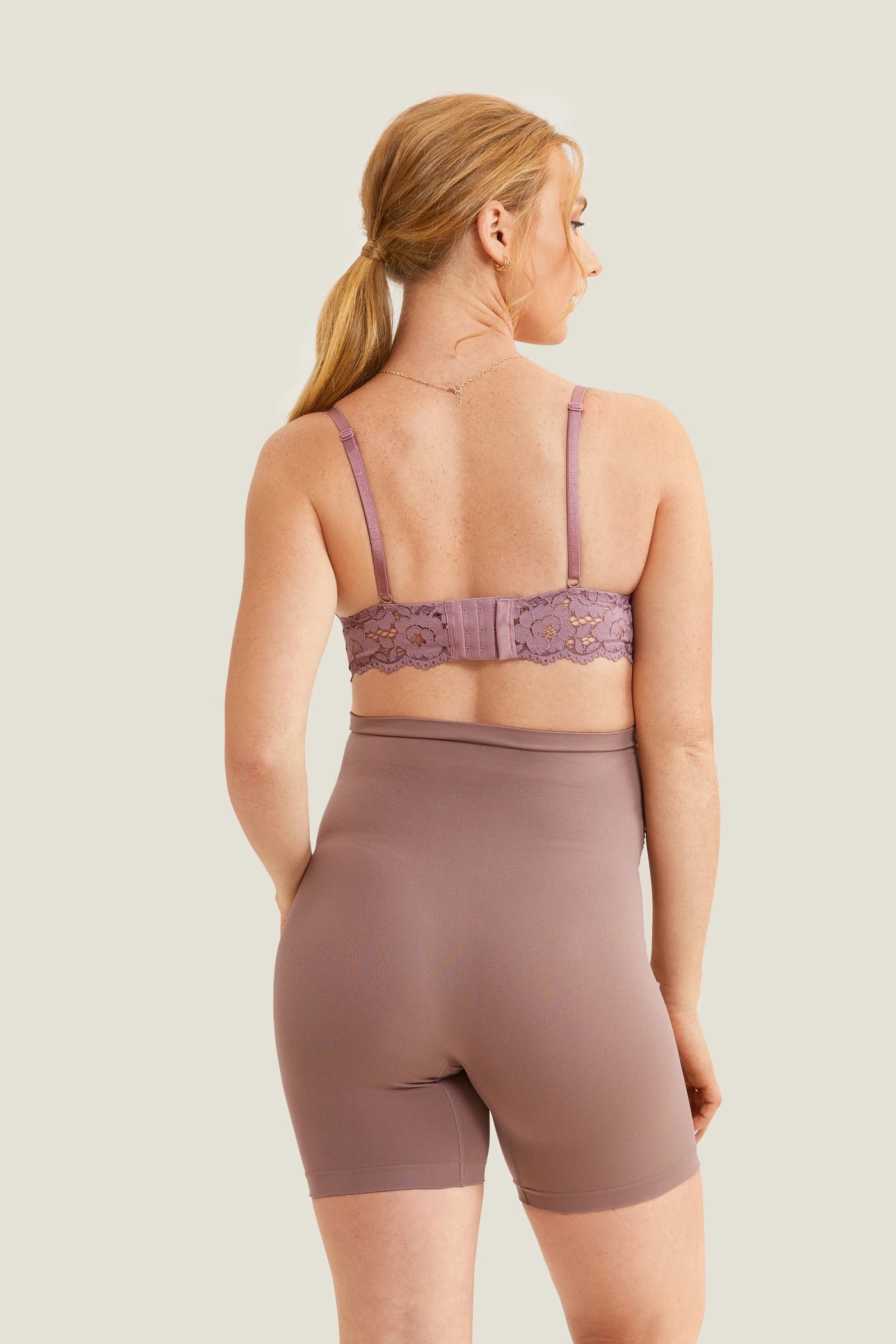 Short de grossesse taille haute