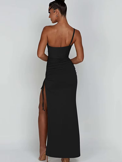 Robe longue à fente une bretelle