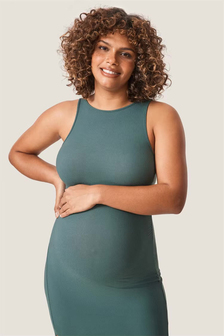 Robe cintrée extensible