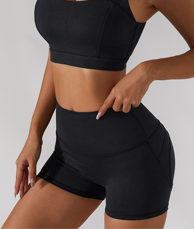 Shorts esportivos push-up