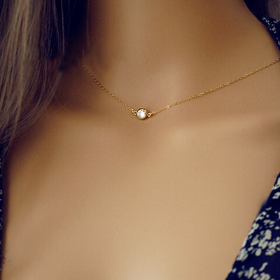 Collier dos nu cristal