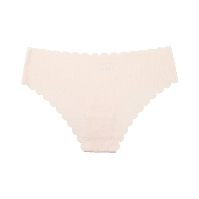 Culotte fine à bords dentelés